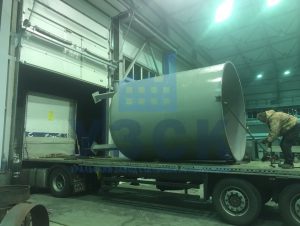 Доставка резервуара вертикального в Санкт-Петербурге