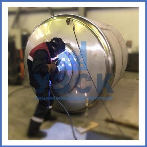 Купить баки и ёмкости из нержавеющей стали от завода УЗСК в Санкт-Петербурге